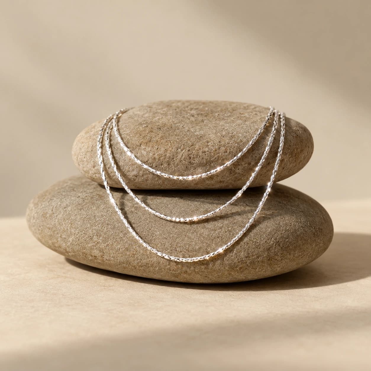Mira Solitaire Pendant